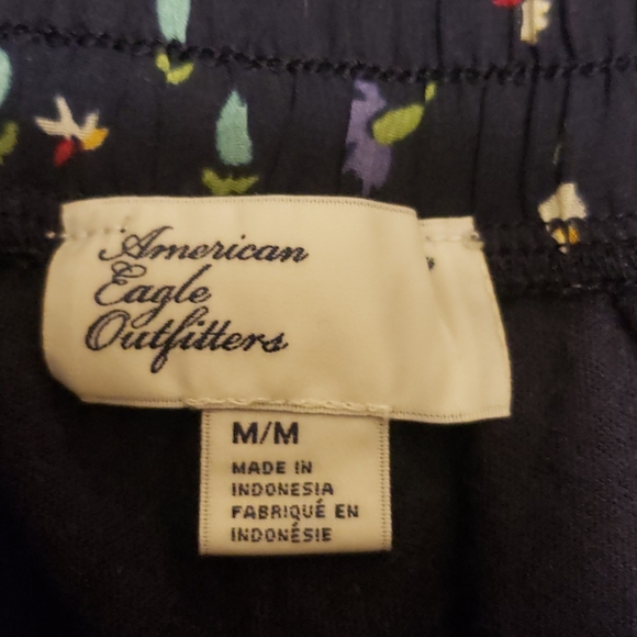 American Eagle 5-Tiered Floral Mini Skirt - Picture 2 of 2